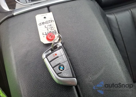 2021 BMW X7 xDrive40I z USA, uszkodzony, nr VIN 5UXCW2C01M9H68253